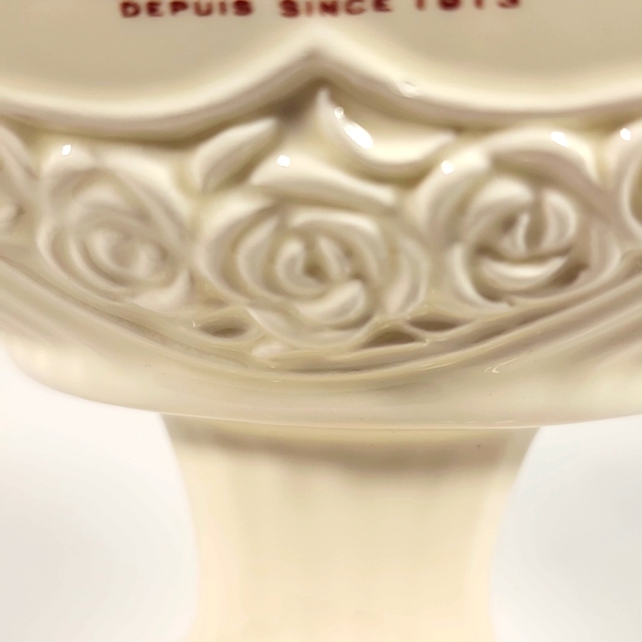 Vintage Laura Secord Pedestal Dish for Chocolates, candies - Picture 11 of 16